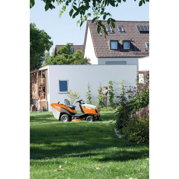 Tracteur de pelouse STIHL RT 5 / RT 6 – Largeur de coupe 95 cm